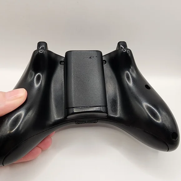 Microsoft Xbox 360 BLACK Wireless Controller Model 1403 OEM - Picture 3 of 4